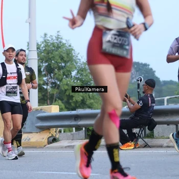 Runner Photo 6239697