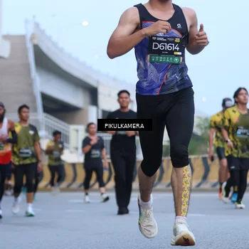 Runner Photo 6239734