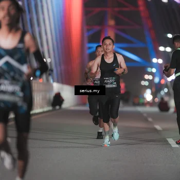 Runner Photo 6239778