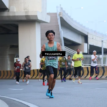 Runner Photo 6239795