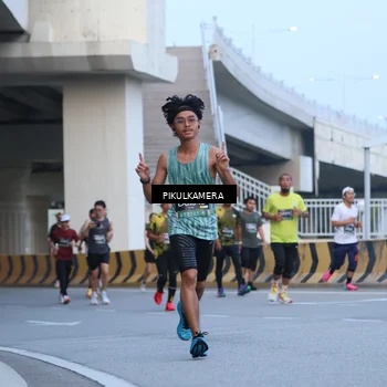 Runner Photo 6239802