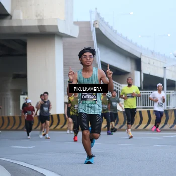 Runner Photo 6239803