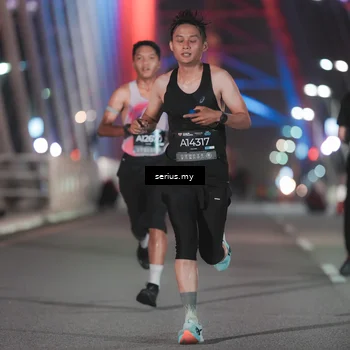 Runner Photo 6239813