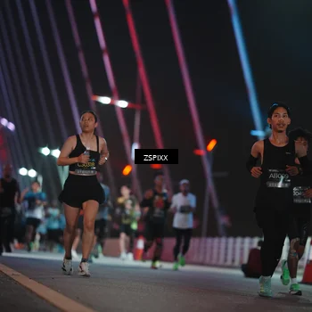 Runner Photo 6239829