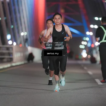 Runner Photo 6239834