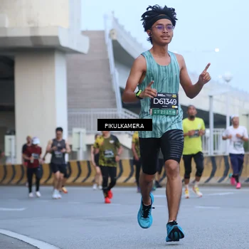 Runner Photo 6239847