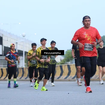 Runner Photo 6239934