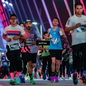 Runner Photo 6239944