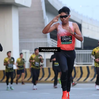 Runner Photo 6239965