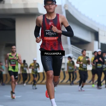 Runner Photo 6239989