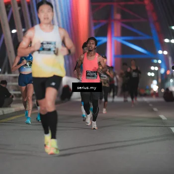 Runner Photo 6239991