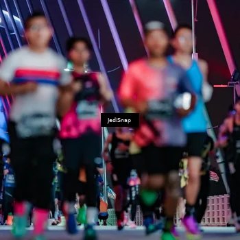 Runner Photo 6240001