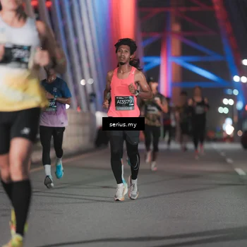 Runner Photo 6240036