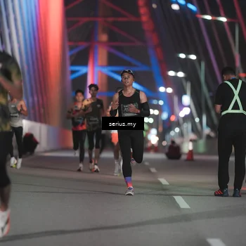 Runner Photo 6240065