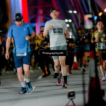 Runner Photo 6240113