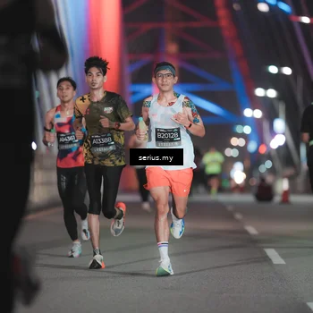 Runner Photo 6240133