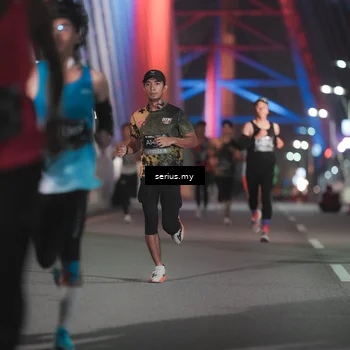 Runner Photo 6240141
