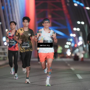 Runner Photo 6240180