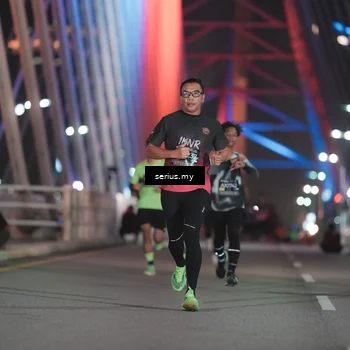 Runner Photo 6240212