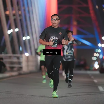 Runner Photo 6240254