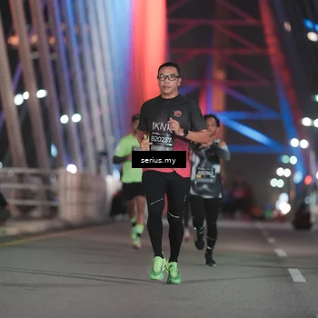 Runner Photo 6240257