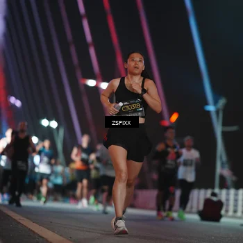 Runner Photo 6240298