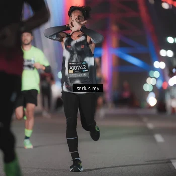 Runner Photo 6240305