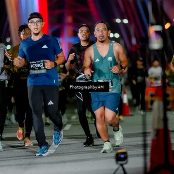 Runner Photo 6240353