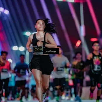 Runner Photo 6240407