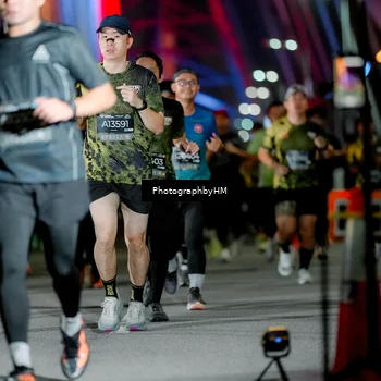 Runner Photo 6240413