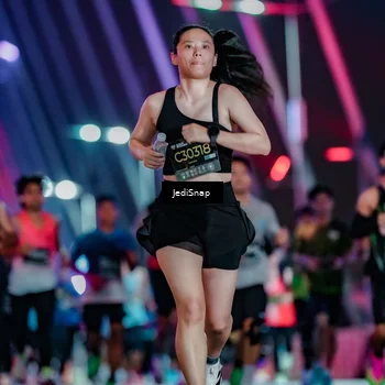 Runner Photo 6240443