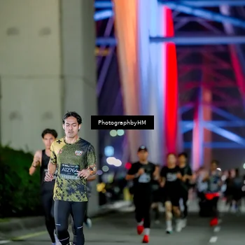 Runner Photo 6240445