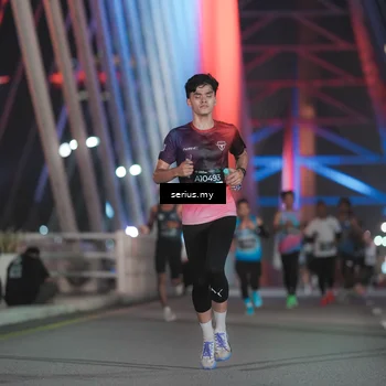 Runner Photo 6240447