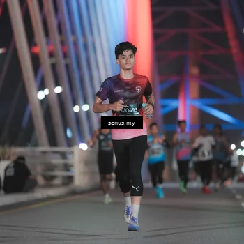 Runner Photo 6240462