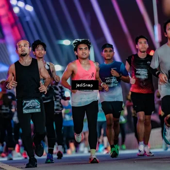 Runner Photo 6240479
