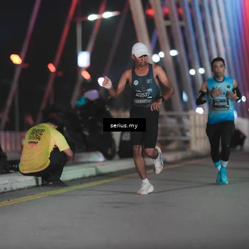 Runner Photo 6240500