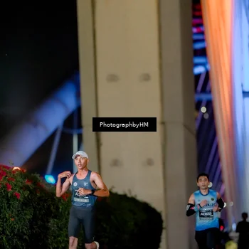 Runner Photo 6240515