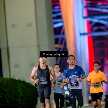 Runner Photo 6240518