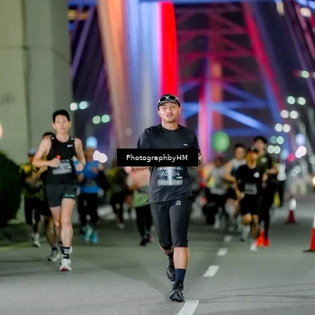 Runner Photo 6240523