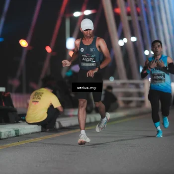 Runner Photo 6240541