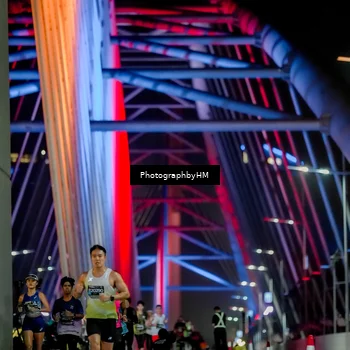 Runner Photo 6240549