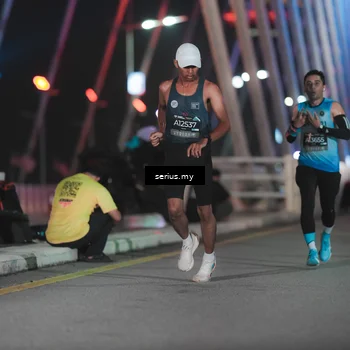 Runner Photo 6240560