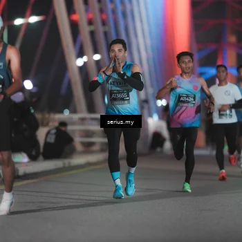 Runner Photo 6240575