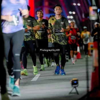 Runner Photo 6240619