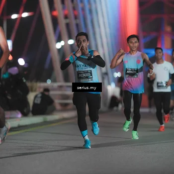 Runner Photo 6240621