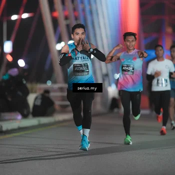 Runner Photo 6240637