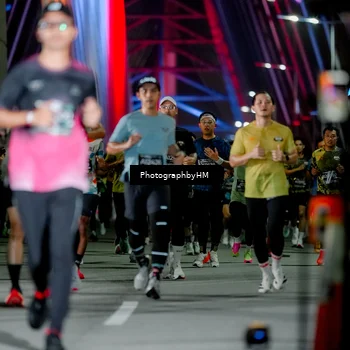Runner Photo 6240644