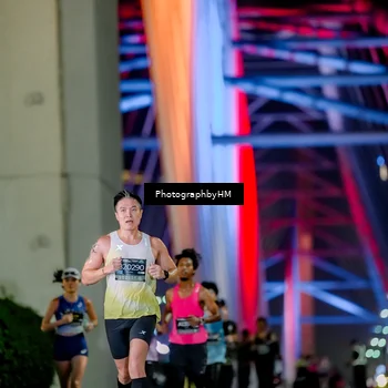 Runner Photo 6240653