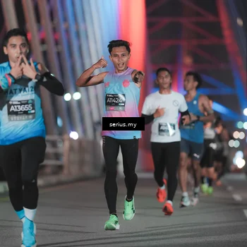 Runner Photo 6240660