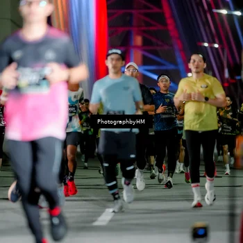Runner Photo 6240683